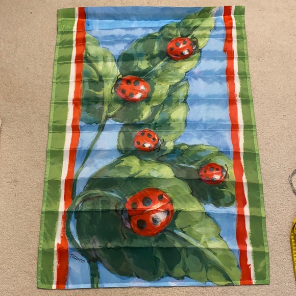 unbranded Other - Decorative house flag lady bugs